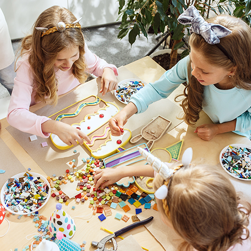 image of kids crafting