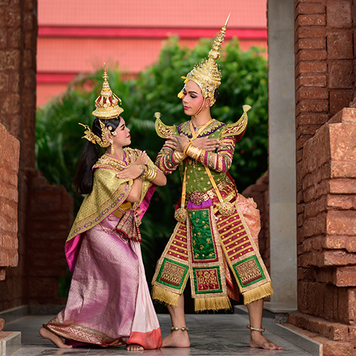 image of two persons performing thai dance